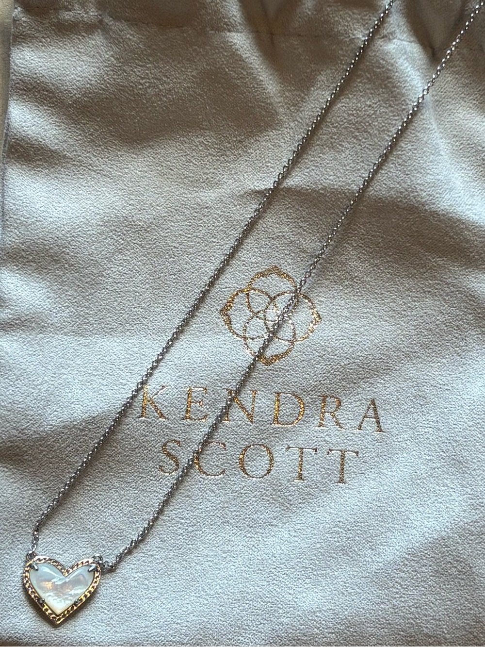 Kendra Scott Ari Heart Silver Pendant Necklace